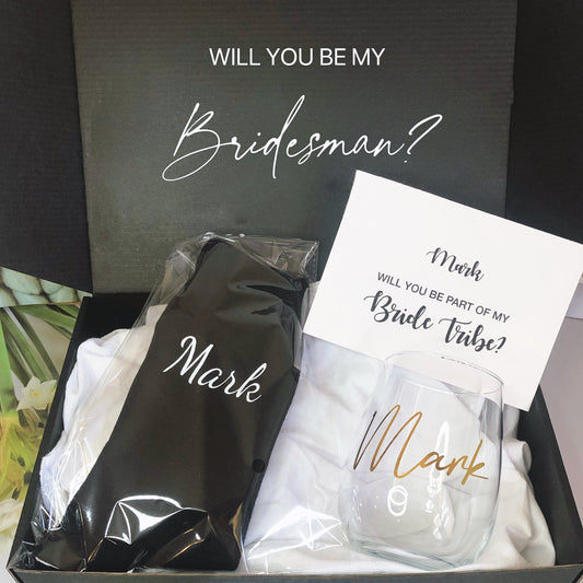 Personalised Bridesman/Groomswoman Gift Box(Gift Box,Glasses,Socks,Bridesman/Bride Tribe Card)