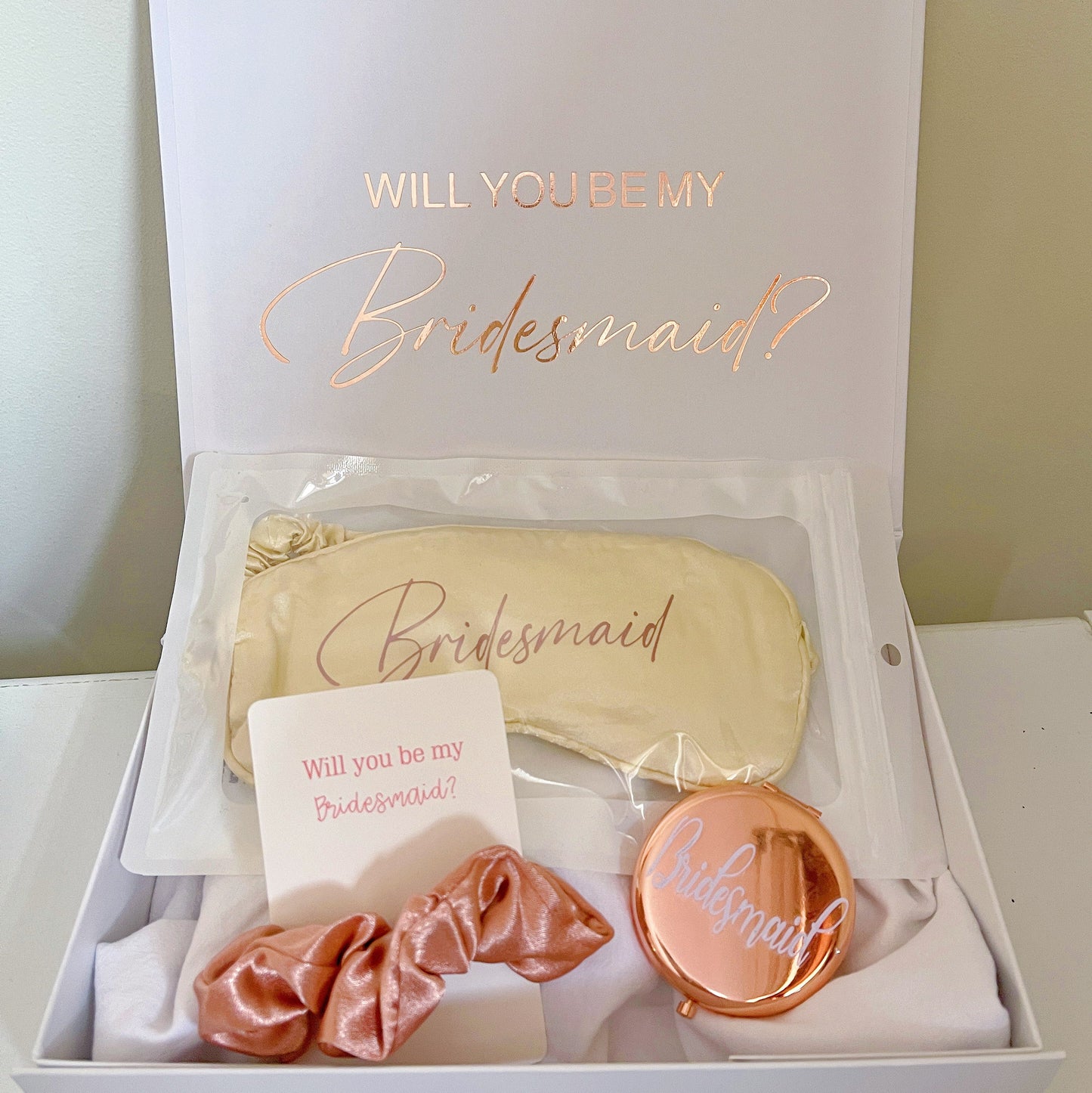 Bridesmaid/Maid of Honour Proposal Gift Box