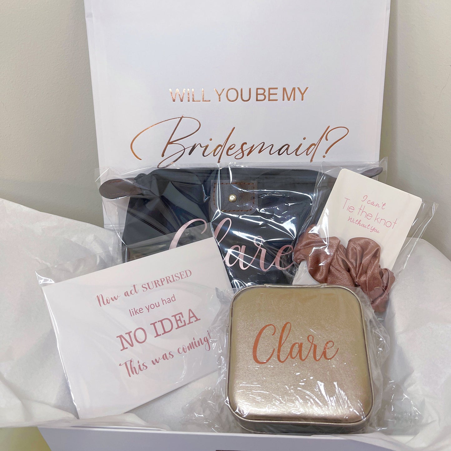 Personalised Bridesmaid/Maid of Honour Proposal Gift Box -(Gift Box, Travel Jewellery Box,Makeup Bag,Scrunchies,Proposal Cards)